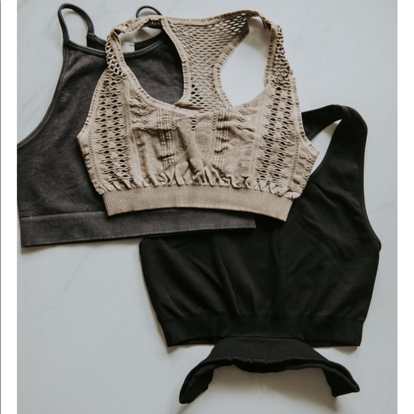 CUT OUT SPORTS BRA - Picture 2 of 2